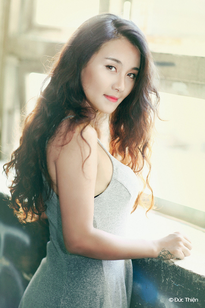 开妇小嫩苞调教hhh嗯啊mtv